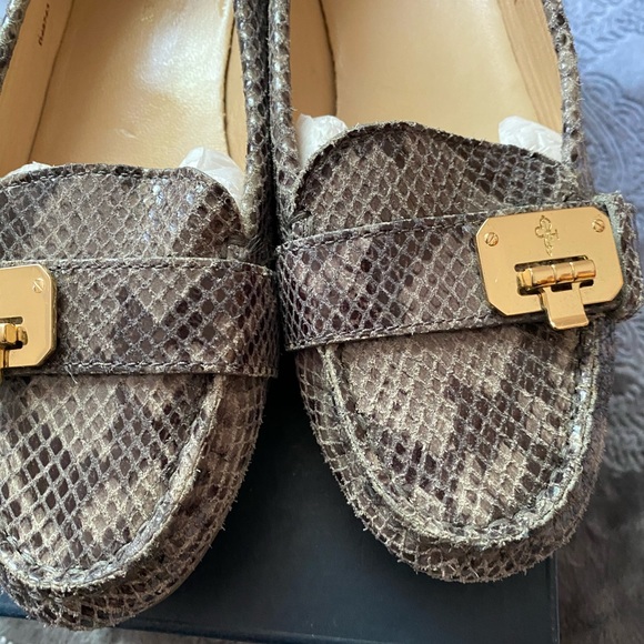 Cole Hann flats - Picture 2 of 7